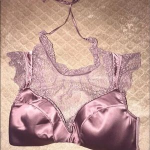 Victoria's Secret 34D
Bralette